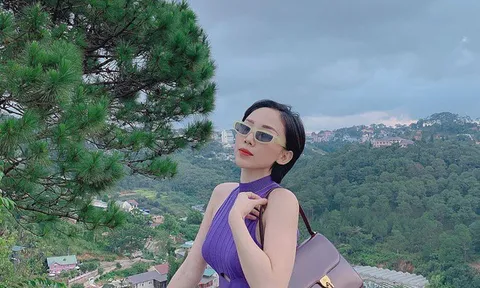 Tóc Tiên bất ngờ bán gần hết túi hiệu